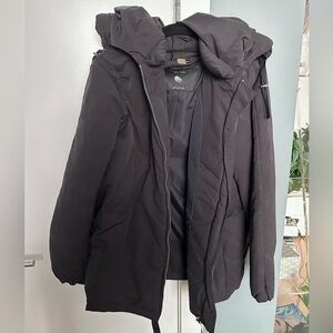 Down Puffer Coat in Navy - Size S